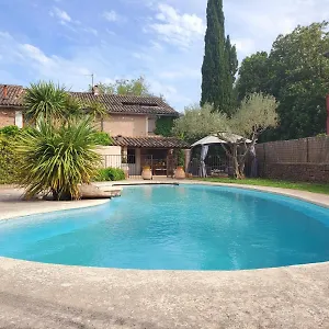 La Haute Verrerie Bed & Breakfast